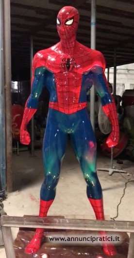 STATUA SPIDERMAN